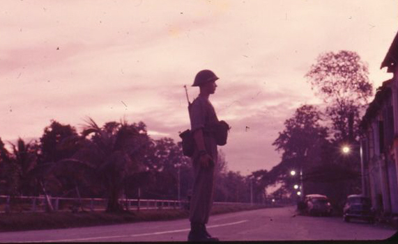 SINGAPORE, LC. UPHILL RIOTS ROAD BLOCK DUTY