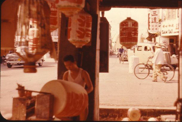 CHINEESE LANTERN SHOP